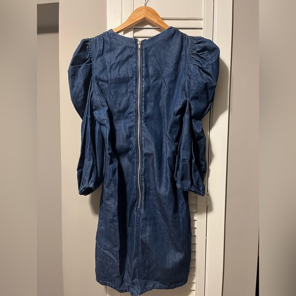 Jeans dress with puffy shoulders - Picture 3 of 3
